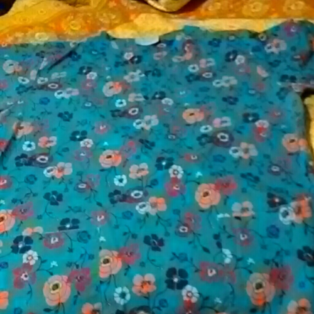 Woman's scrub top